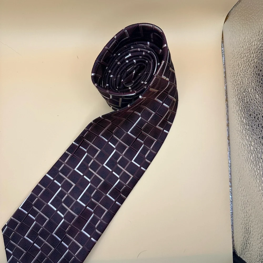 Roberto Villini Burgundy Geometric Men's‎ Tie